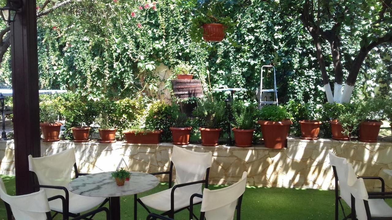 Sofia Studios & Apts Ayía Marína 外观 照片