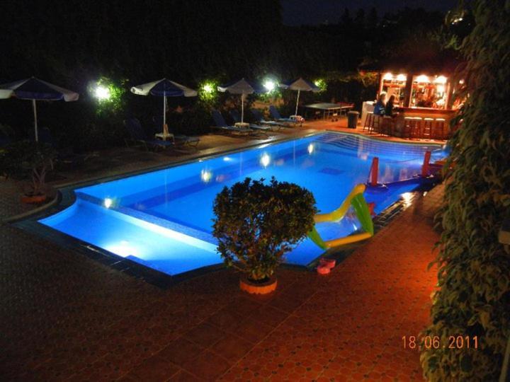 Sofia Studios & Apts Ayía Marína 外观 照片