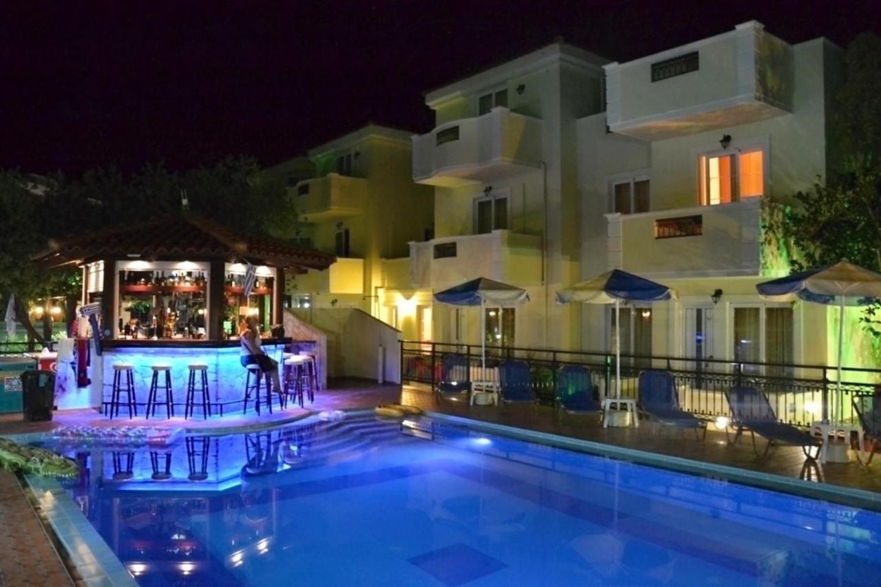 Sofia Studios & Apts Ayía Marína 外观 照片