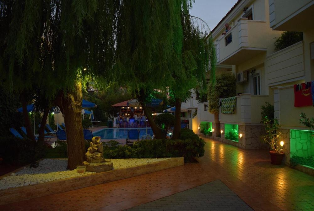 Sofia Studios & Apts Ayía Marína 外观 照片