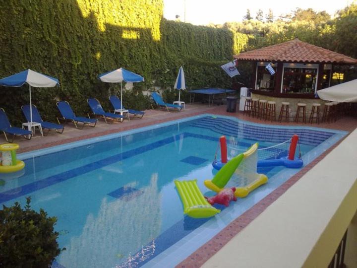Sofia Studios & Apts Ayía Marína 外观 照片