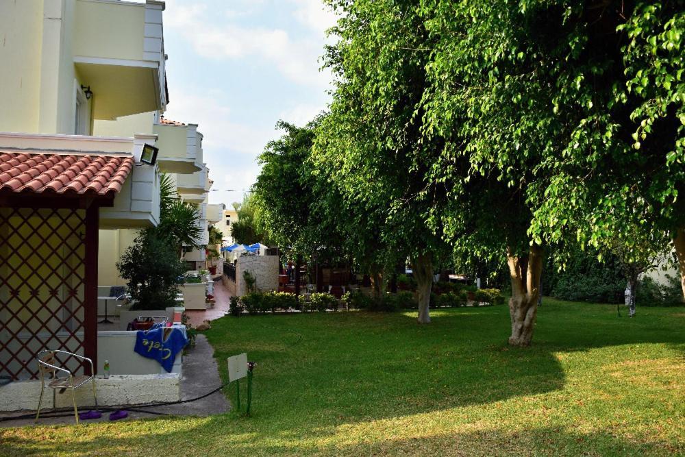 Sofia Studios & Apts Ayía Marína 外观 照片